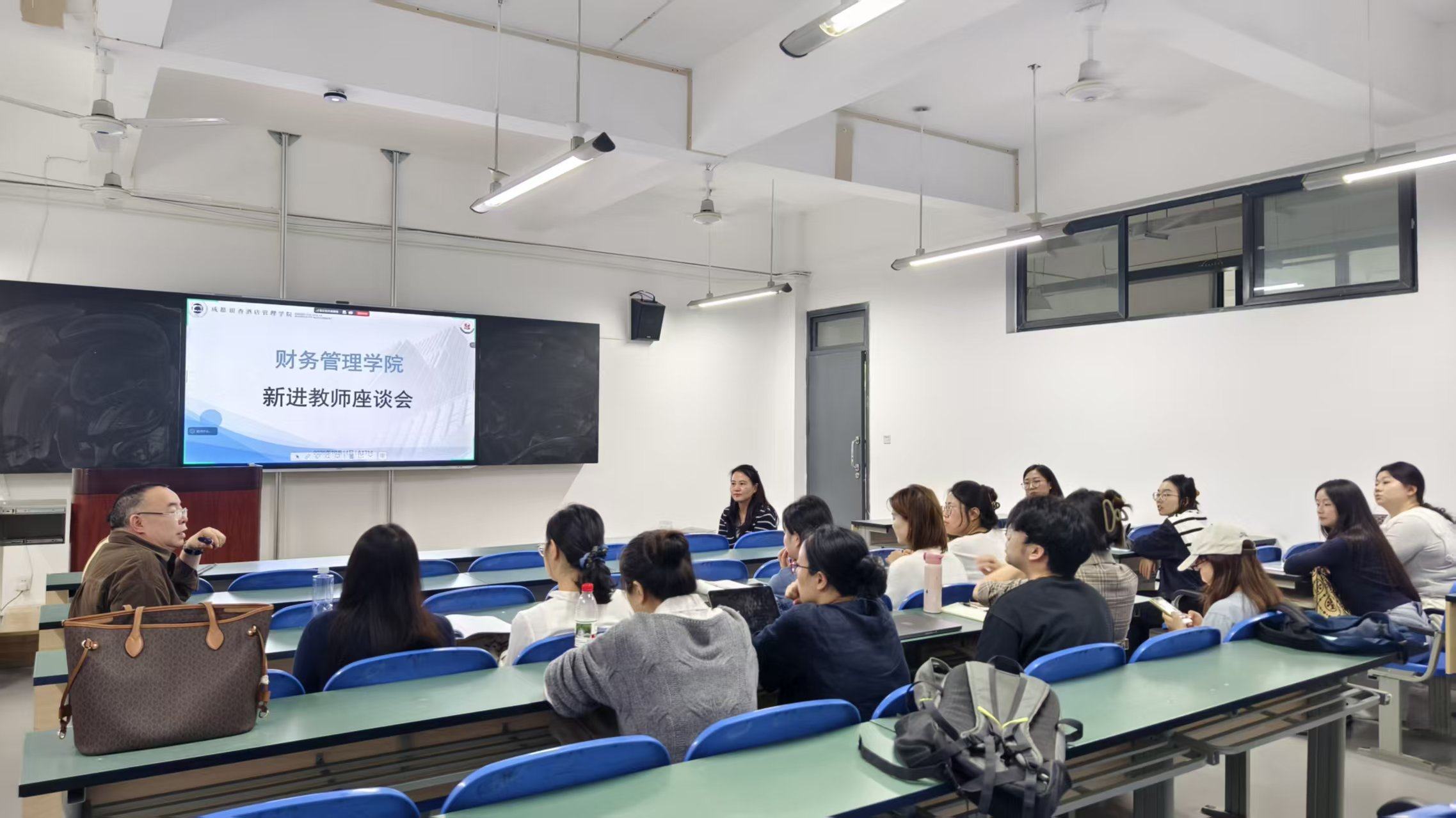 图片10 图片10