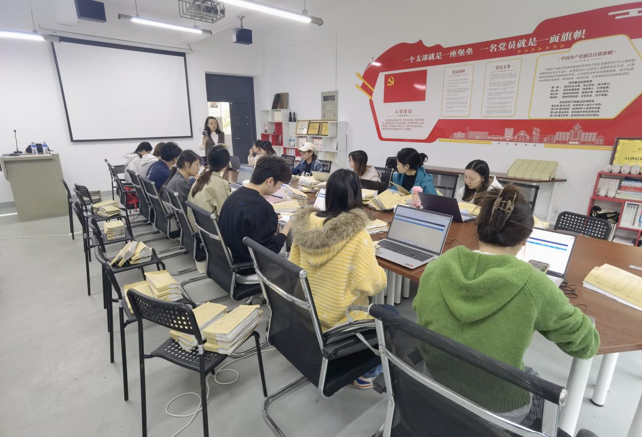 图片1 图片1