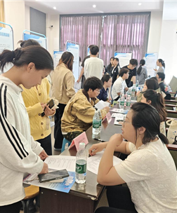 产教融促就业 数字赋能筑未来 ——AI酒店财会产业学院金蝶数字化人才专场招聘会成功举办