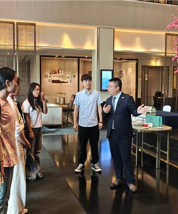 情系校友，共谋发展——财务管理学院赴成都安仁福朋喜来登酒店开展访企交流活动
